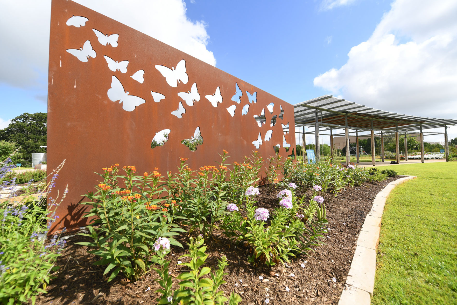 Leach Teaching Gardens